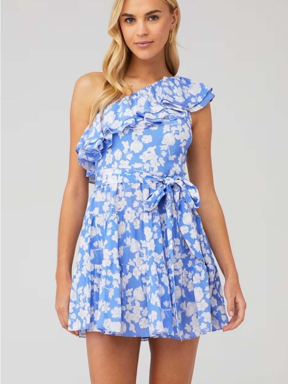 Yumi Kim Leah One-Shoulder Blue & White Floral Ruffle Mini Dress G7